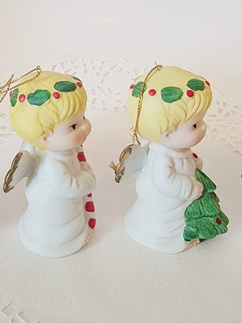 Vintage Bisque Porcelain Angel Figurine Ornaments. Made in Taiwan. Set Of Four - Picture 4 of 9
